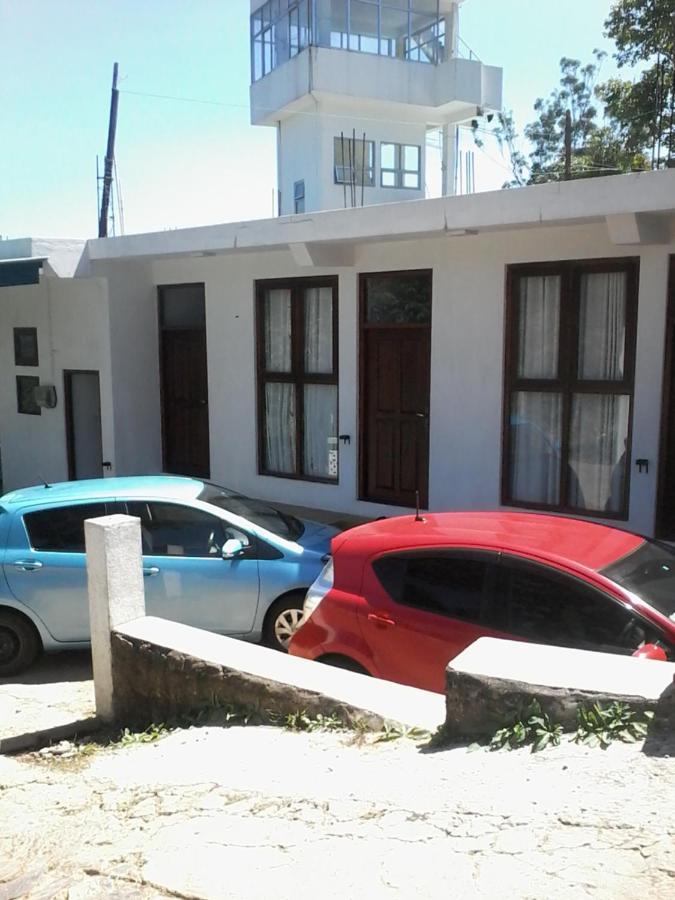Richard Homestay Ella Esterno foto