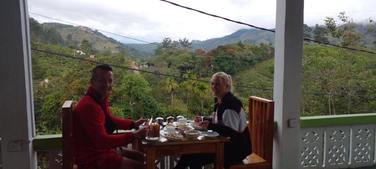 Richard Homestay Ella Esterno foto